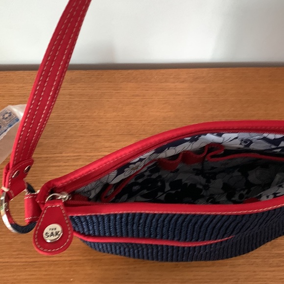 THE SAK Navy Blue w/ Red trim and silver accent, knit, shoulder bag. - Picture 10 of 16